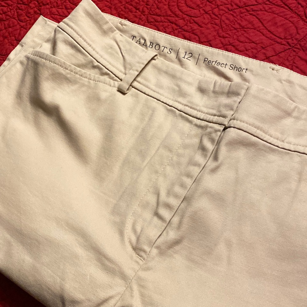 Size 12 Talbots Light Khaki Perfect Short